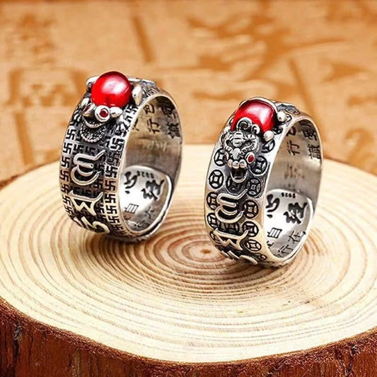 Sterling silver garnet Pixiu ring for wealth and success in feng shui