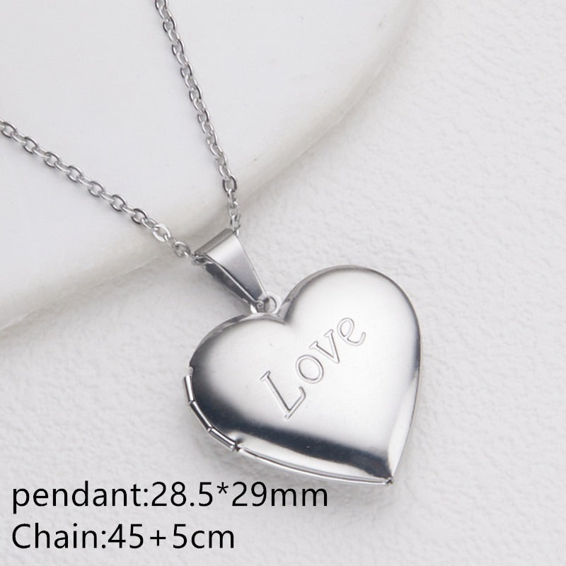 Silver large love heart 29*29mm photo locket necklace with pendant and chain