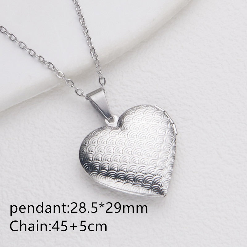 Silver scales heart photo locket necklace with pendant and chain