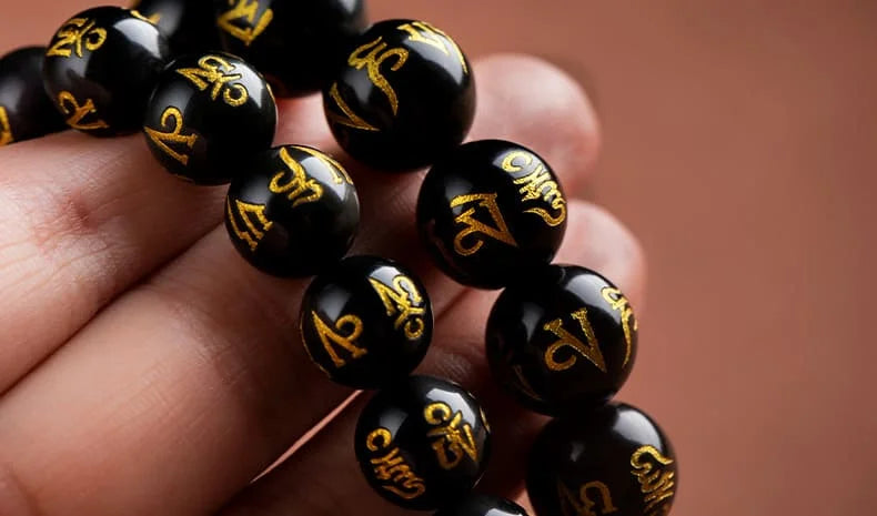 Bracelet photographed in a gift box, ideal as a spiritual wealth present for men and women